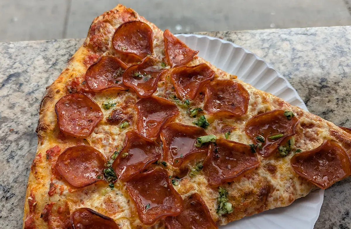 pepperoni pizza with garlic oil